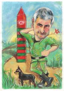 А это - дамский угодник, по совместительству бывший пограничник. Коллеги подшутили над ним, решив вместо овчарки изобразить той-терьера.